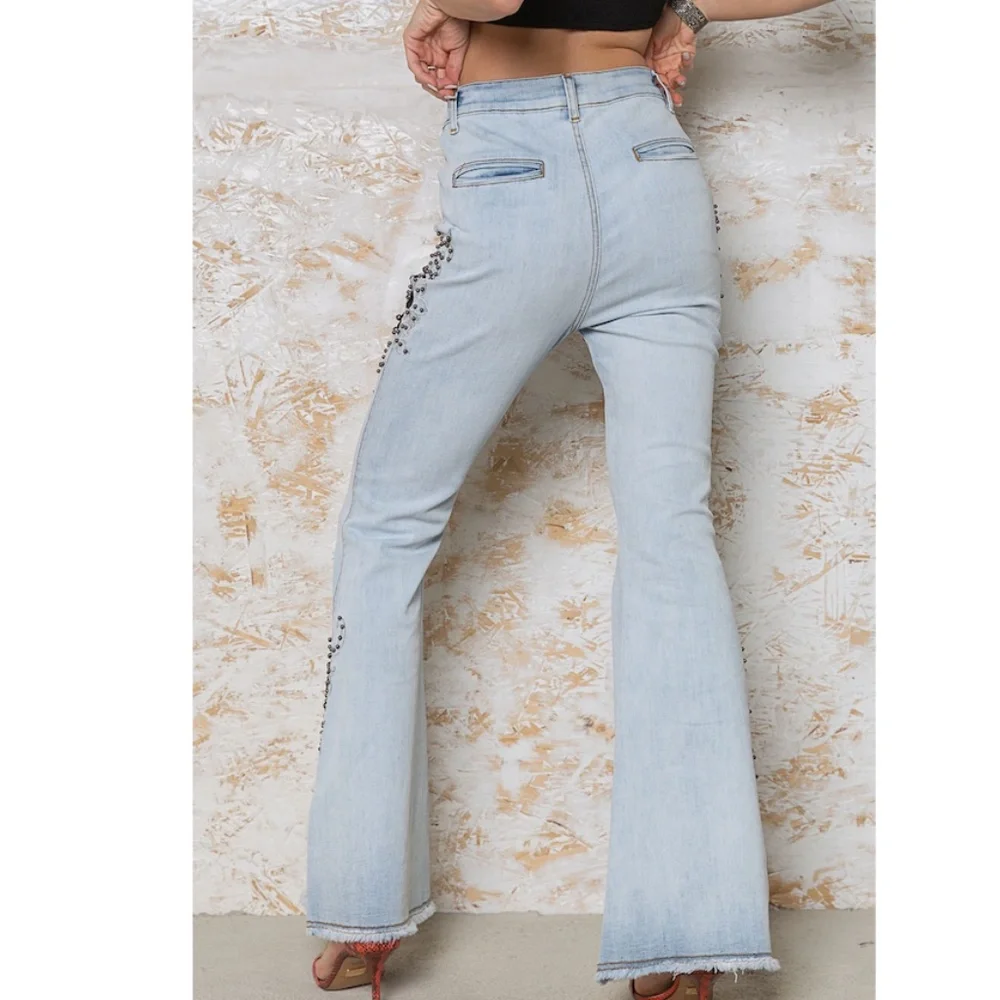 🌹The Indigo" Embroidered, Studded Floral Boot Cut Jeans - Picture 4 of 12